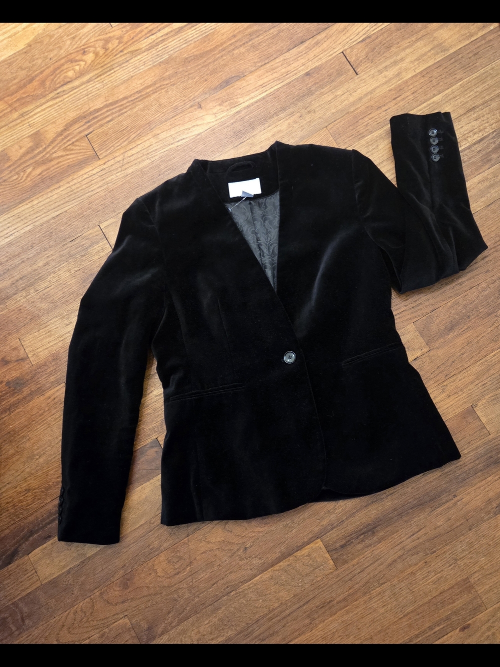 H&M Black Velvet Single-Button Blazer